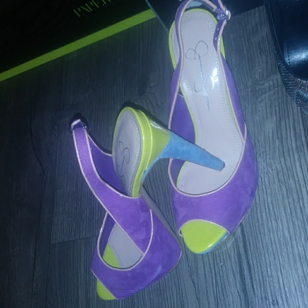 Jessica Simpson Heels - Picture 2 of 2